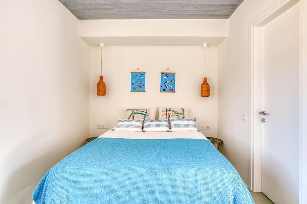 Villa Lampsi - Spacious & Modern Isterni  المظهر الخارجي الصورة