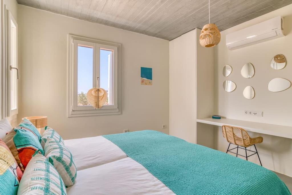 Villa Lampsi - Spacious & Modern Isterni  المظهر الخارجي الصورة