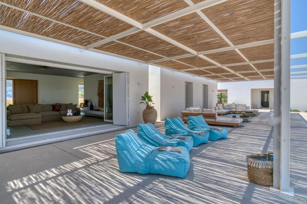 Villa Lampsi - Spacious & Modern Isterni  المظهر الخارجي الصورة