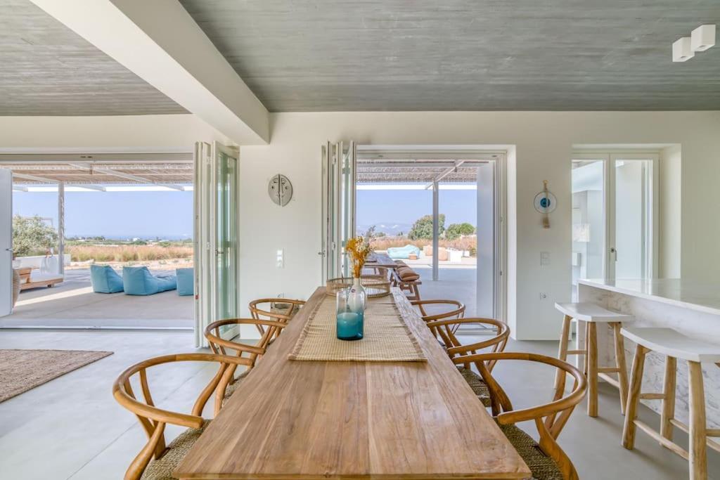Villa Lampsi - Spacious & Modern Isterni  المظهر الخارجي الصورة