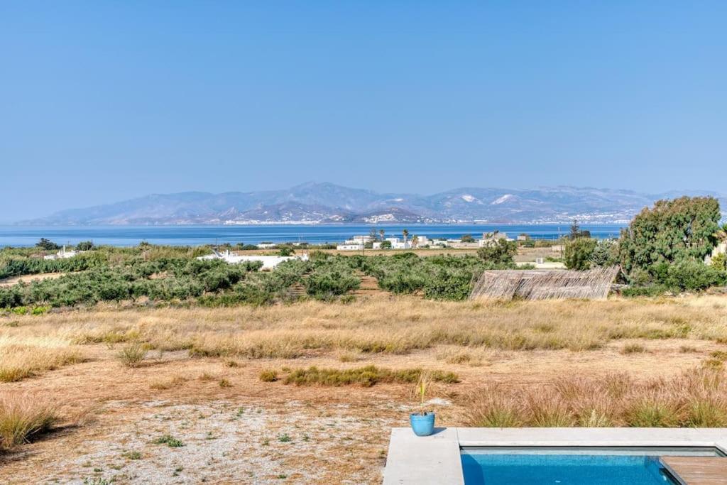 Villa Lampsi - Spacious & Modern Isterni  المظهر الخارجي الصورة